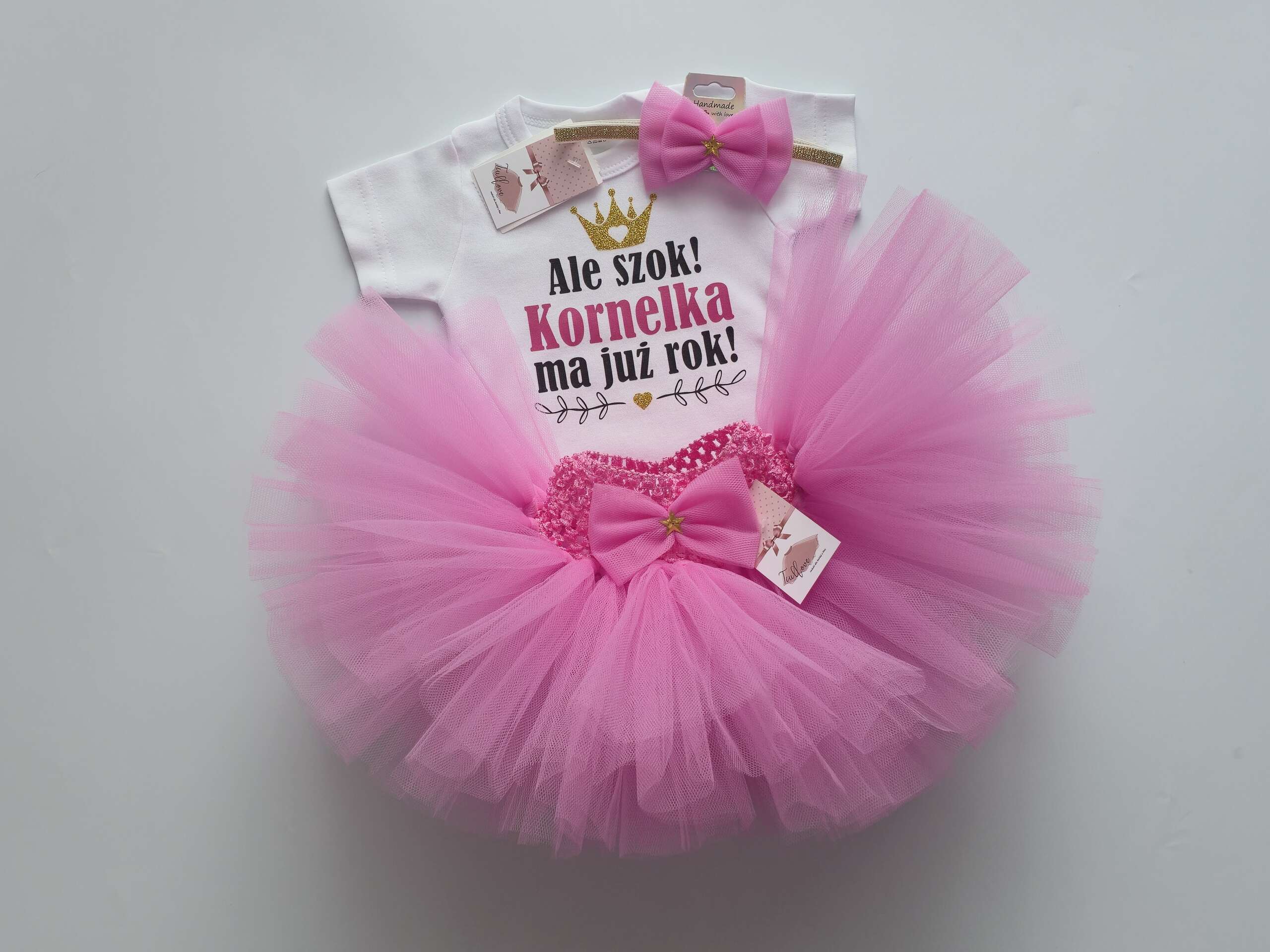 Tutu w kolorze ciemnego różu i body na roczek